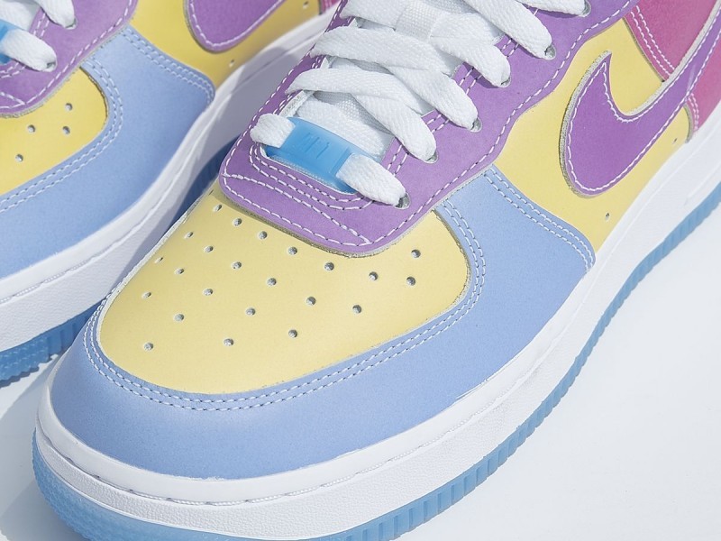 PAR ÚNICO Nike Air Force 1 UV Reaction ( Cambian de color al sol