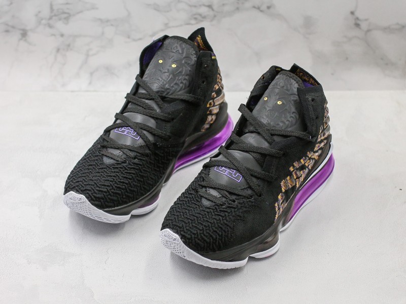 Nike LeBron 17 Modelo 102M - Modo Zapatillas | zapatillas en descuento