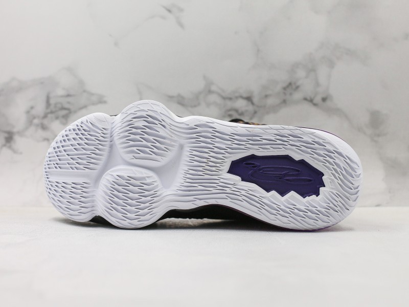 Nike LeBron 17 Modelo 102M - Modo Zapatillas | zapatillas en descuento