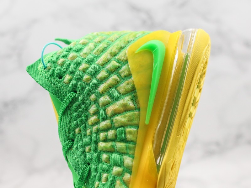 Nike LeBron 17 Modelo 107M - Modo Zapatillas | zapatillas en descuento