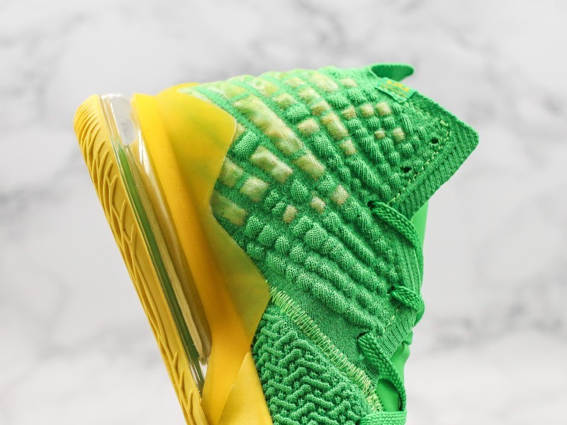 Nike LeBron 17 Modelo 107M - Modo Zapatillas | zapatillas en descuento