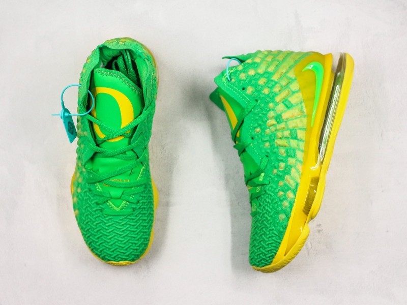 Nike LeBron 17 Modelo 107M - Modo Zapatillas | zapatillas en descuento