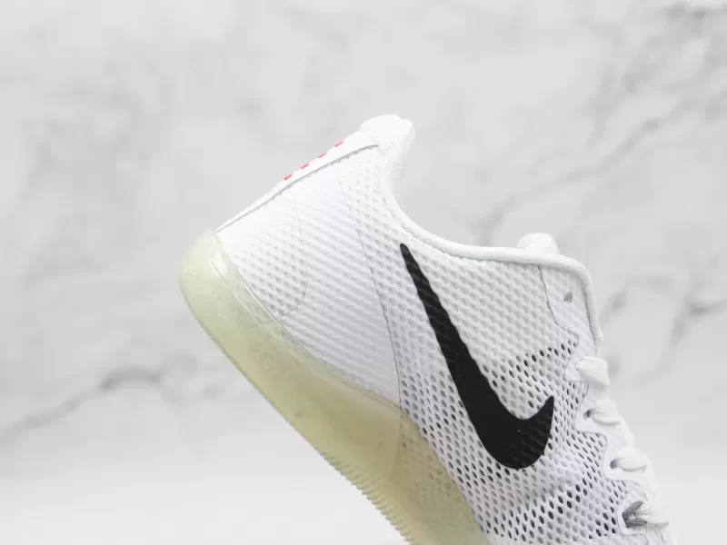 Nike Kobe 11 EM  Modelo 109M - Imagenes Modo Zapatillas | Moda Zapatillas Hombre · Zapatillas de Mujer | Nike · Adidas
