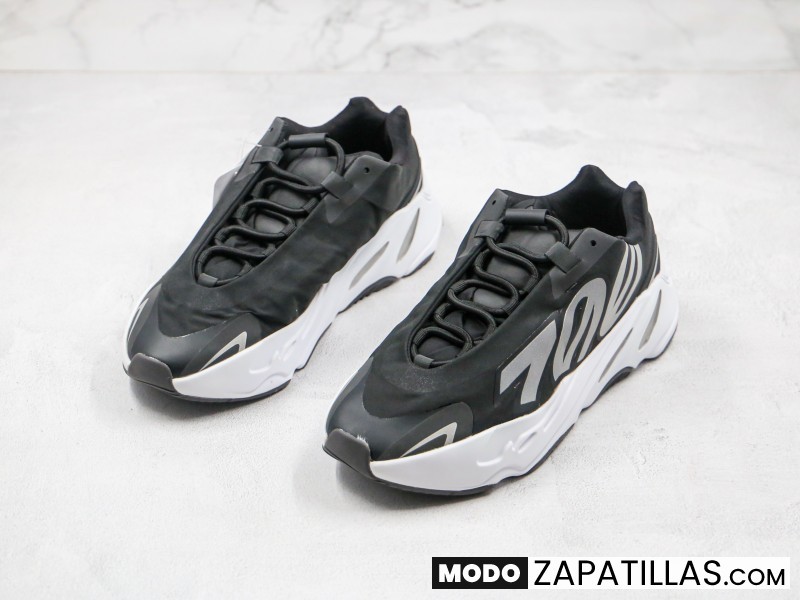 Yeezy Boost 700 MNVN Modelo 101M - Modo Zapatillas | zapatillas en descuento