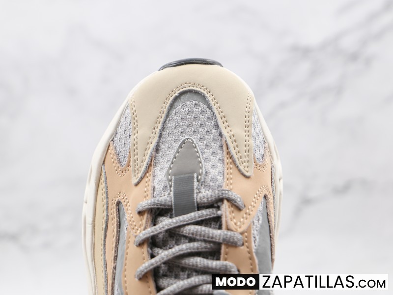 Yeezy Boost 700 "Cream" Modelo 107M - Modo Zapatillas | zapatillas en descuento