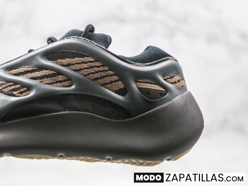 Yeezy Boost 700 V3 "Clay Brown" Modelo 116M - Modo Zapatillas | zapatillas en descuento