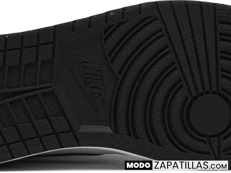 Nike Air Jordan 1 Retro High Black White M - Modo Zapatillas | zapatillas en descuento