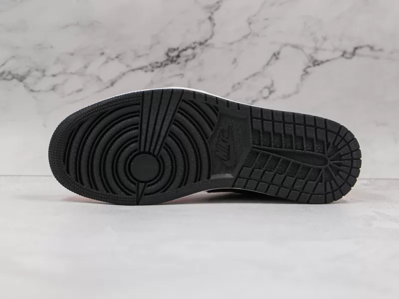 Nike Air Jordan 1 Low Modelo 120H - Imagenes Modo Zapatillas | Moda Zapatillas Hombre · Zapatillas de Mujer | Nike · Adidas