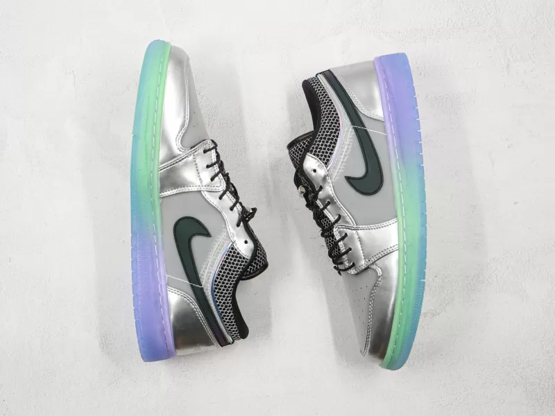 Nike Air Jordan 1 Low Modelo 129 - Imagenes Modo Zapatillas | Moda Zapatillas Hombre · Zapatillas de Mujer | Nike · Adidas