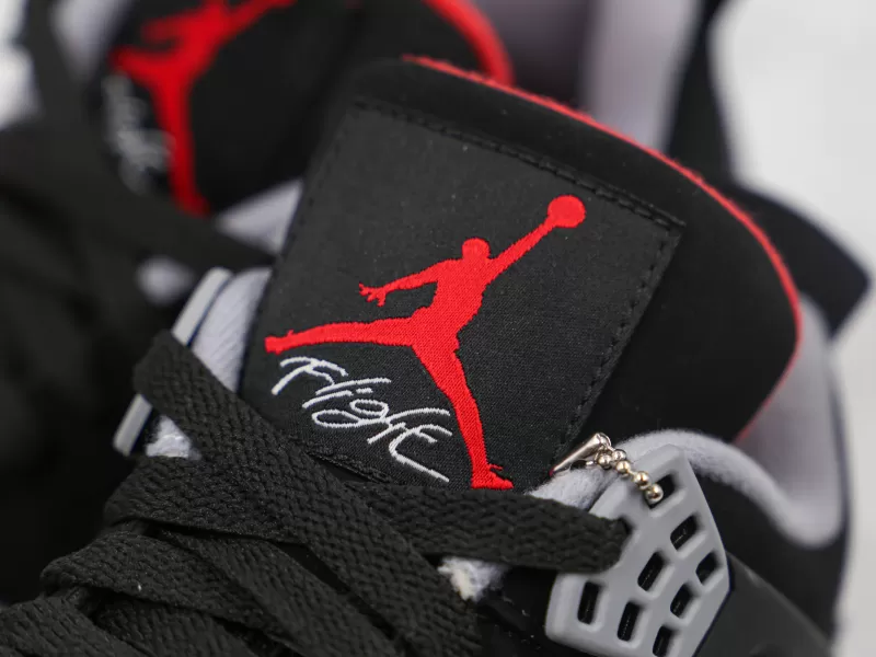 Nike Air Jordan Retro 4 Bred M - Imagenes Modo Zapatillas | Moda Zapatillas Hombre · Zapatillas de Mujer | Nike · Adidas