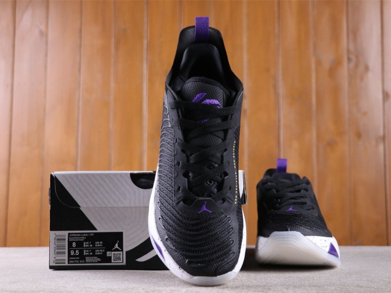 JORDAN LUKA 1 || Jordan Luka 1 Negro con púrpura - Modo Zapatillas | zapatillas en descuento