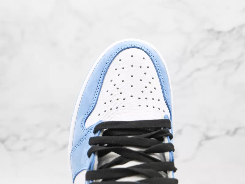 Nike Air Jordan 1 High Modelo 224H - Imagenes Modo Zapatillas | Moda Zapatillas Hombre · Zapatillas de Mujer | Nike · Adidas