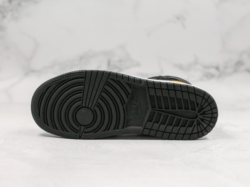 Nike Air Jordan 1 Mid Modelo 114H - Modo Zapatillas | zapatillas en descuento