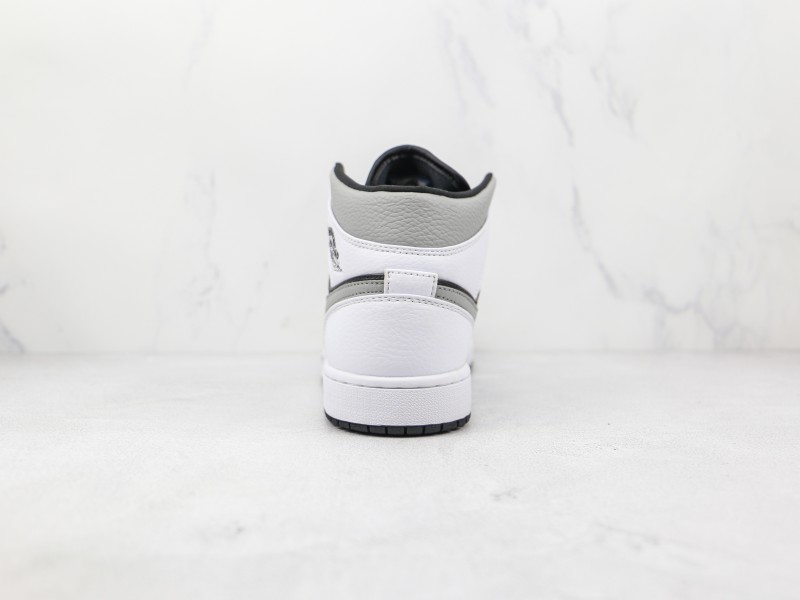 Nike Air Jordan 1 Mid Modelo 204M - Modo Zapatillas | zapatillas en descuento