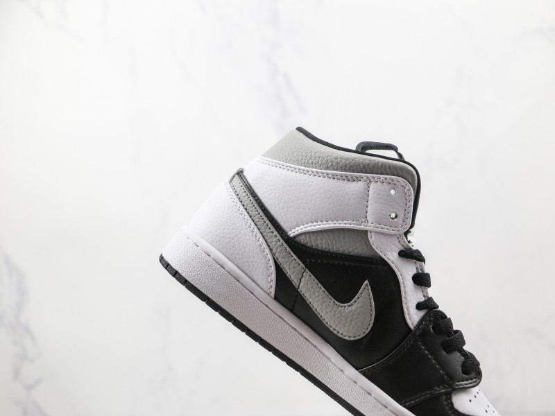 Nike Air Jordan 1 Mid Modelo 204M - Modo Zapatillas | zapatillas en descuento
