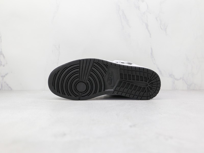 Nike Air Jordan 1 Mid Modelo 204M - Modo Zapatillas | zapatillas en descuento