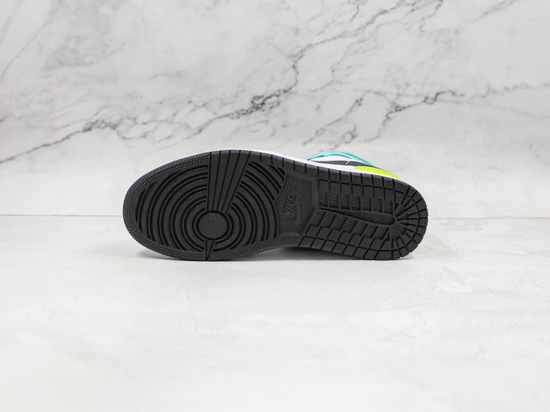 Nike Air Jordan 1 Mid Modelo 216M - Modo Zapatillas | zapatillas en descuento