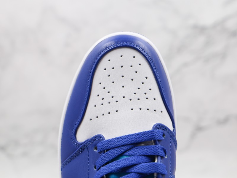 Nike Air Jordan 1 Mid  Modelo 220M - Modo Zapatillas | zapatillas en descuento