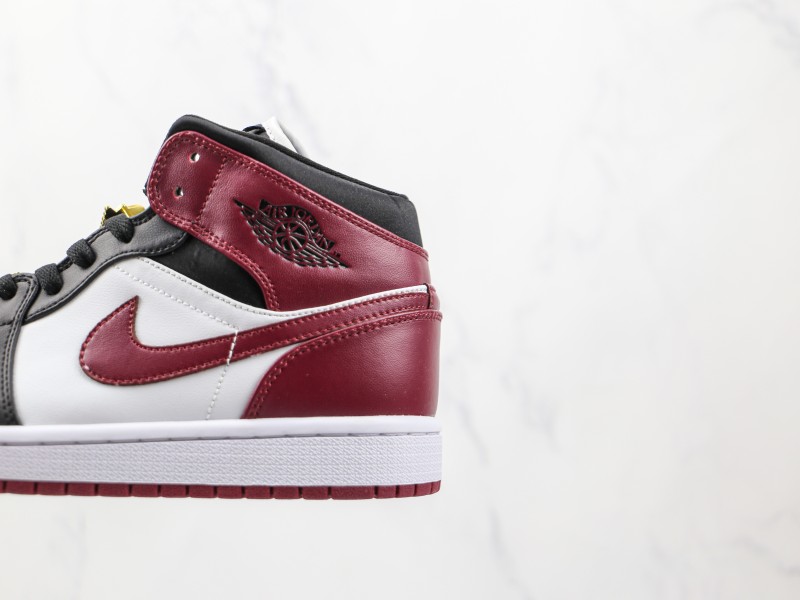 Nike Air Jordan 1 Mid  Modelo 236M - Modo Zapatillas | zapatillas en descuento