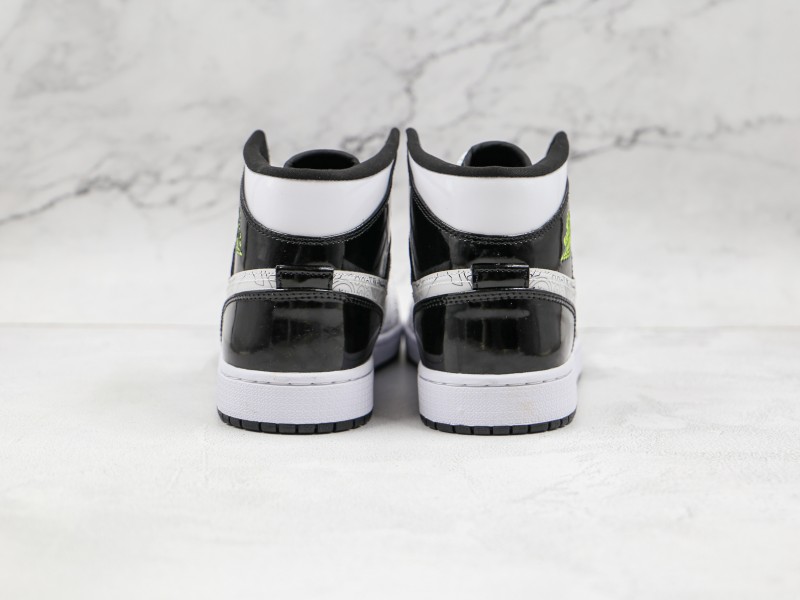 Nike Air Jordan 1 Mid  Modelo 240M - Modo Zapatillas | zapatillas en descuento