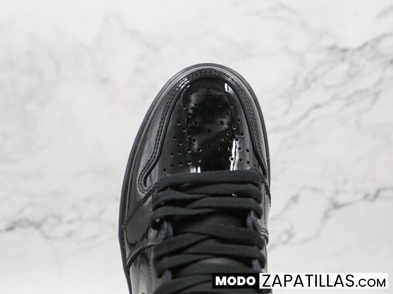 Nike Air Jordan 1 Retro High Black Metallic Gold - Modo Zapatillas | zapatillas en descuento