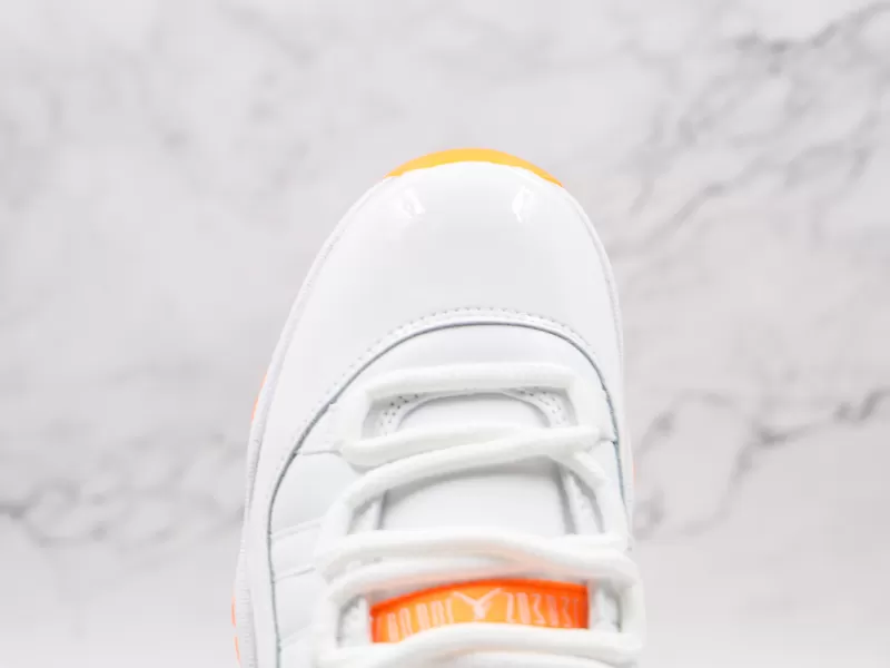 Nike Air Jordan 11 Low “Bright citrus” Modelo 103M - Imagenes Modo Zapatillas | Moda Zapatillas Hombre · Zapatillas de Mujer | Nike · Adidas