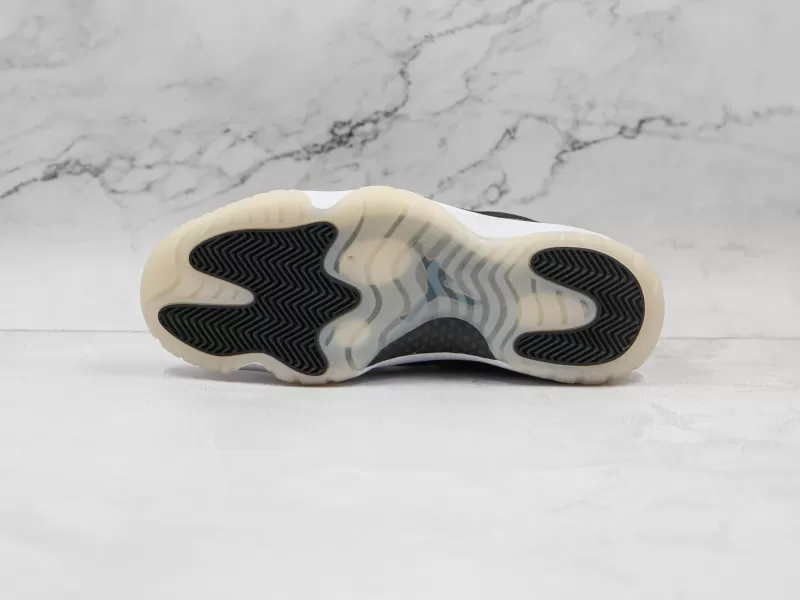 Nike Air Jordan 11 Low Modelo 108M - Imagenes Modo Zapatillas | Moda Zapatillas Hombre · Zapatillas de Mujer | Nike · Adidas