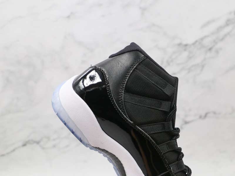 Nike Air Jordan 11 Retro Modelo 104H - Modo Zapatillas | zapatillas en descuento