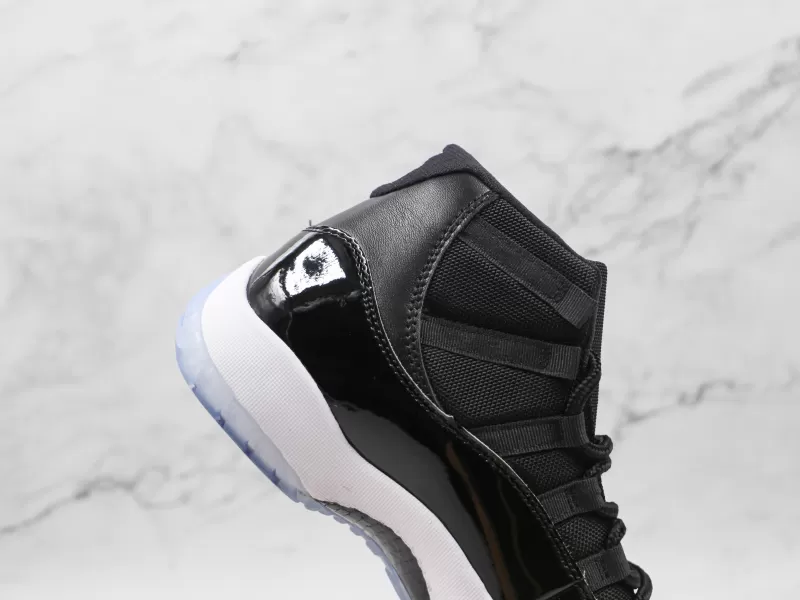 Nike Air Jordan 11 Retro Modelo 104M - Imagenes Modo Zapatillas | Moda Zapatillas Hombre · Zapatillas de Mujer | Nike · Adidas