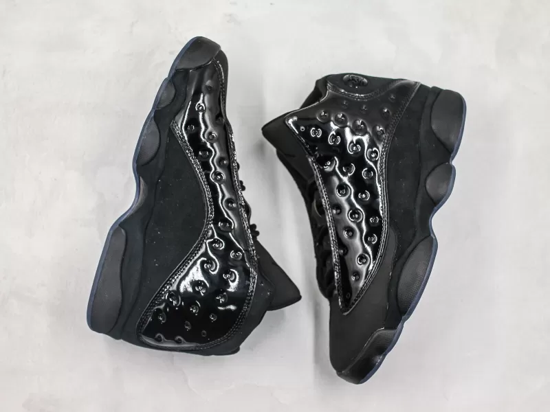 Nike Air Jordan 13 “Cap And Gown” Modelo 116M - Imagenes Modo Zapatillas | Moda Zapatillas Hombre · Zapatillas de Mujer | Nike · Adidas