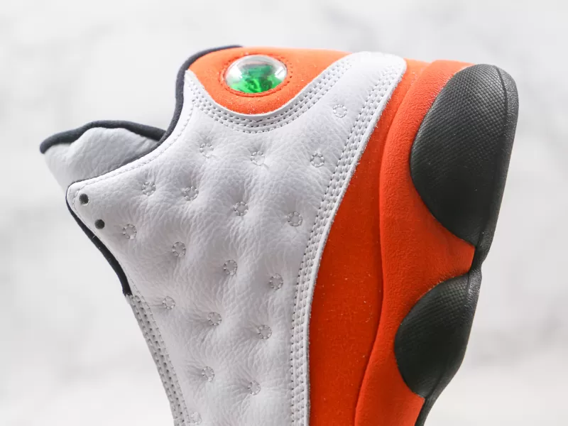 Nike Air Jordan 13 Retro “Starfish” Modelo 106H - Imagenes Modo Zapatillas | Moda Zapatillas Hombre · Zapatillas de Mujer | Nike · Adidas