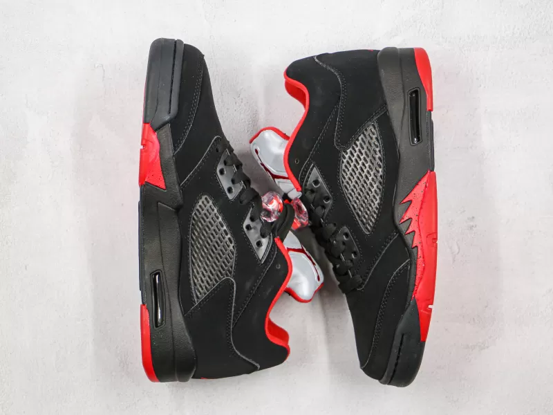 Nike Air Jordan 5 Low “Alternate 90” Modelo 104M - Imagenes Modo Zapatillas | Moda Zapatillas Hombre · Zapatillas de Mujer | Nike · Adidas
