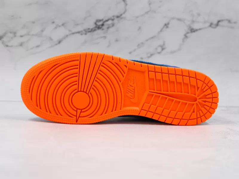 Nike Air Jordan 1 Mid Modelo 110M - Imagenes Modo Zapatillas | Moda Zapatillas Hombre · Zapatillas de Mujer | Nike · Adidas