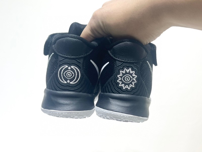 NIKE KYRIE 7 || Nike Kyrie 7 para niños || Zapatillas de Kyrie Irving || KYRIE7.GS.007 - Modo Zapatillas | zapatillas en descuento