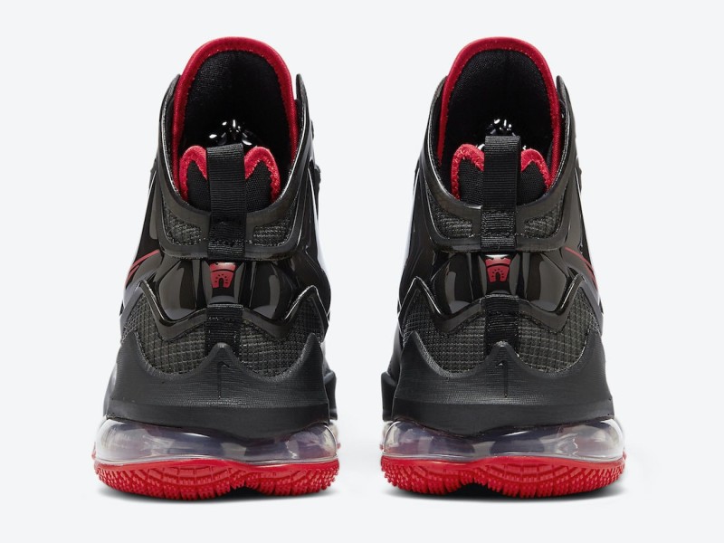 Nike LeBron 19 Bred - Modo Zapatillas | zapatillas en descuento