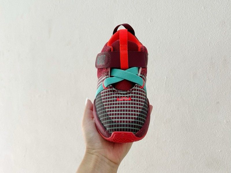 NIKE LEBRON WITNESS || Nike LeBron Witness para niños || Zapatillas de LeBron James || LEBRON.WITNESS.005 - Modo Zapatillas | zapatillas en descuento