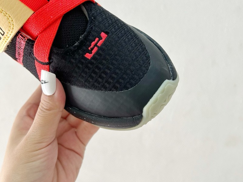 NIKE LEBRON WITNESS || Nike LeBron Witness para niños || Zapatillas de LeBron James || LEBRON.WITNESS.006 - Modo Zapatillas | zapatillas en descuento
