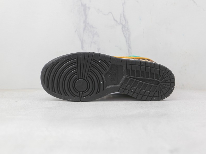 Nike SB Dunk Low "Light Bone" Modelo 205H - Modo Zapatillas | zapatillas en descuento