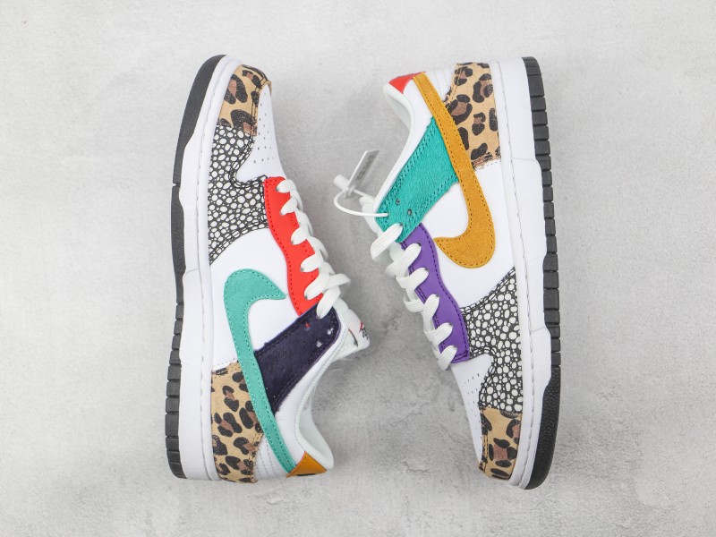 Nike SB Dunk Low "Light Bone" Modelo 205H - Modo Zapatillas | zapatillas en descuento