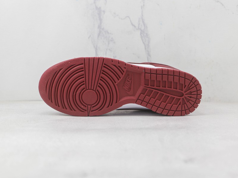 Nike SB Dunk Low "Team Red" Modelo 409H - Modo Zapatillas | zapatillas en descuento