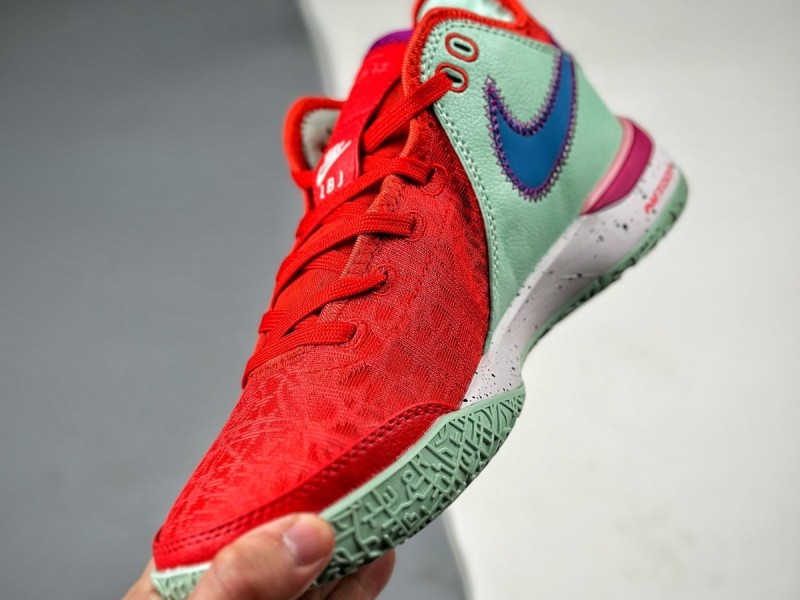 Nike Zoom LeBron NXXT Gen Track Red || Zapatillas de LeBron James - Modo Zapatillas | zapatillas en descuento