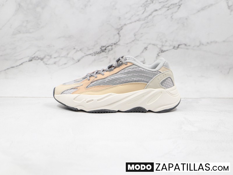 Yeezy Boost 700 