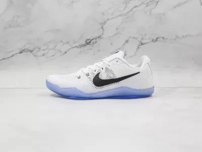 Nike Kobe 11 EM  Modelo 108M