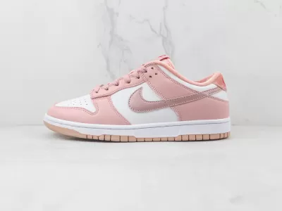 Nike SB Dunk Low "Pink Velvet" Modelo 203H